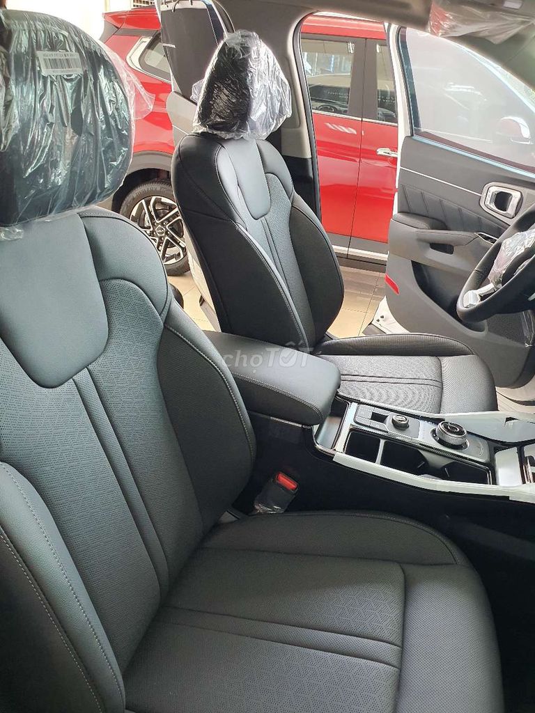 Sorento 2025 Premium 1.6 AT AWD Plug-in Hybrid. Mua bán Ô tô tại Thành phố Thủ Đức Tp Hồ Chí Minh được đăng bởi Quân KIA Mazda Bình Triệu hình 5