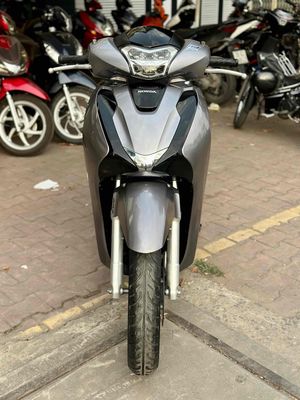 [GÓP DC GIỮ CAVET] SH 150 ABS 2017, odo 25k km.