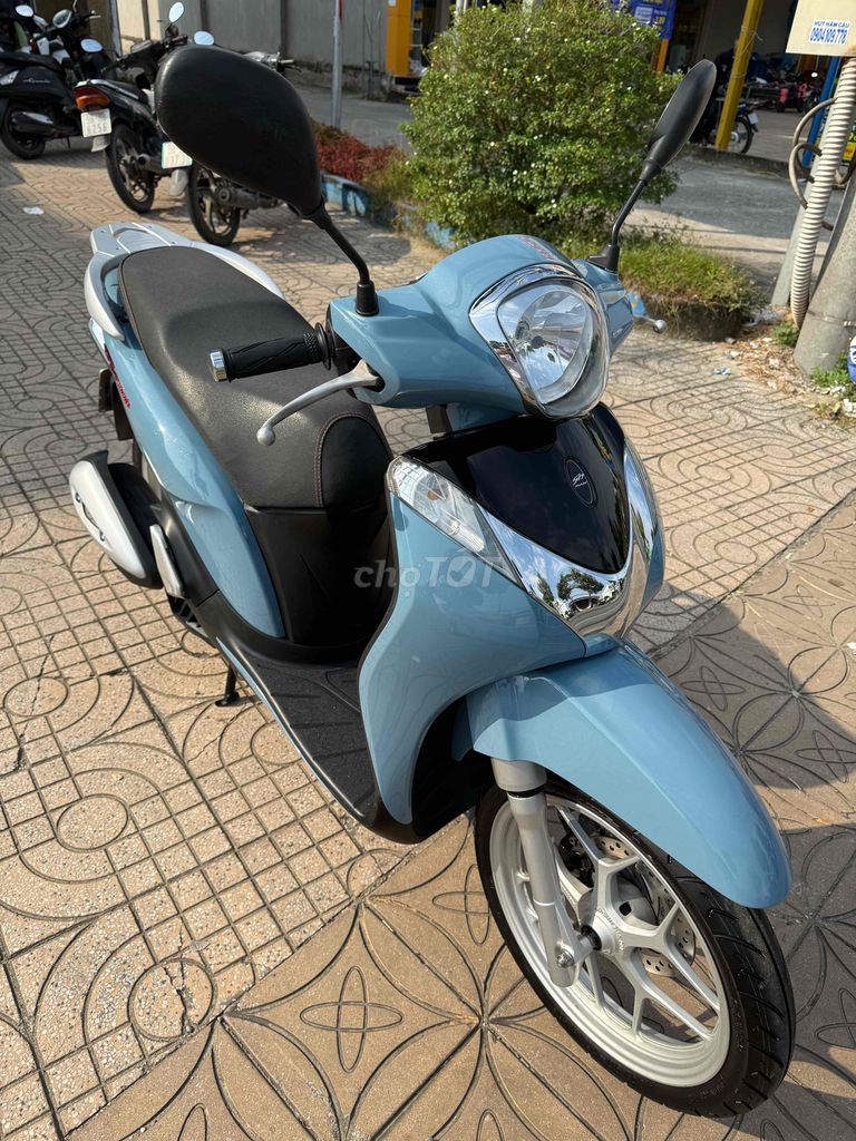 Sh mode 2014 màu hót.. Mua bán Xe máy tại Quận Ô Môn Cần Thơ được đăng bởi Trần Tùng hình 3