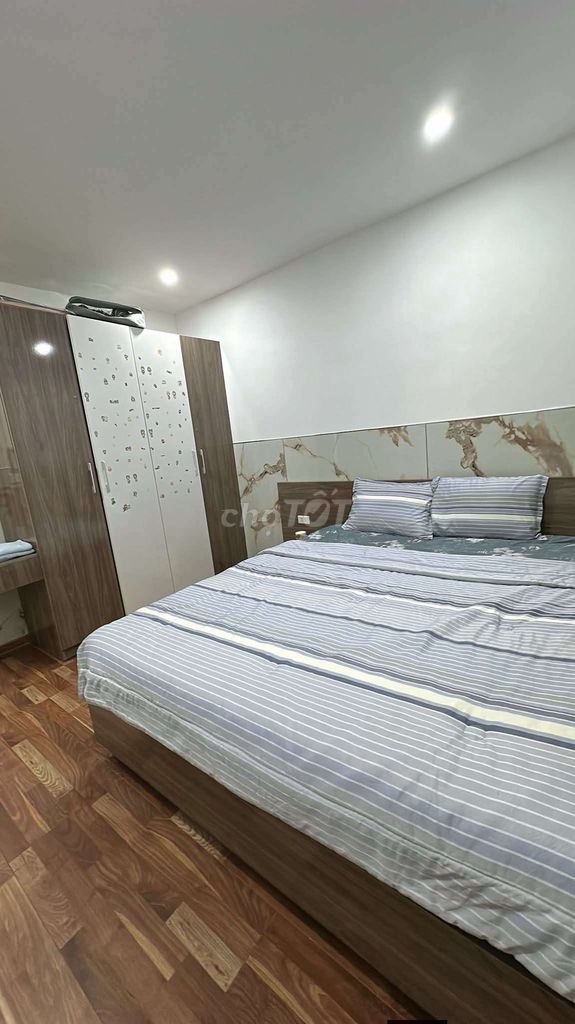 Nhà 2 tầng đô đốc tuyết. hoà xuân. 10tr. 3pn