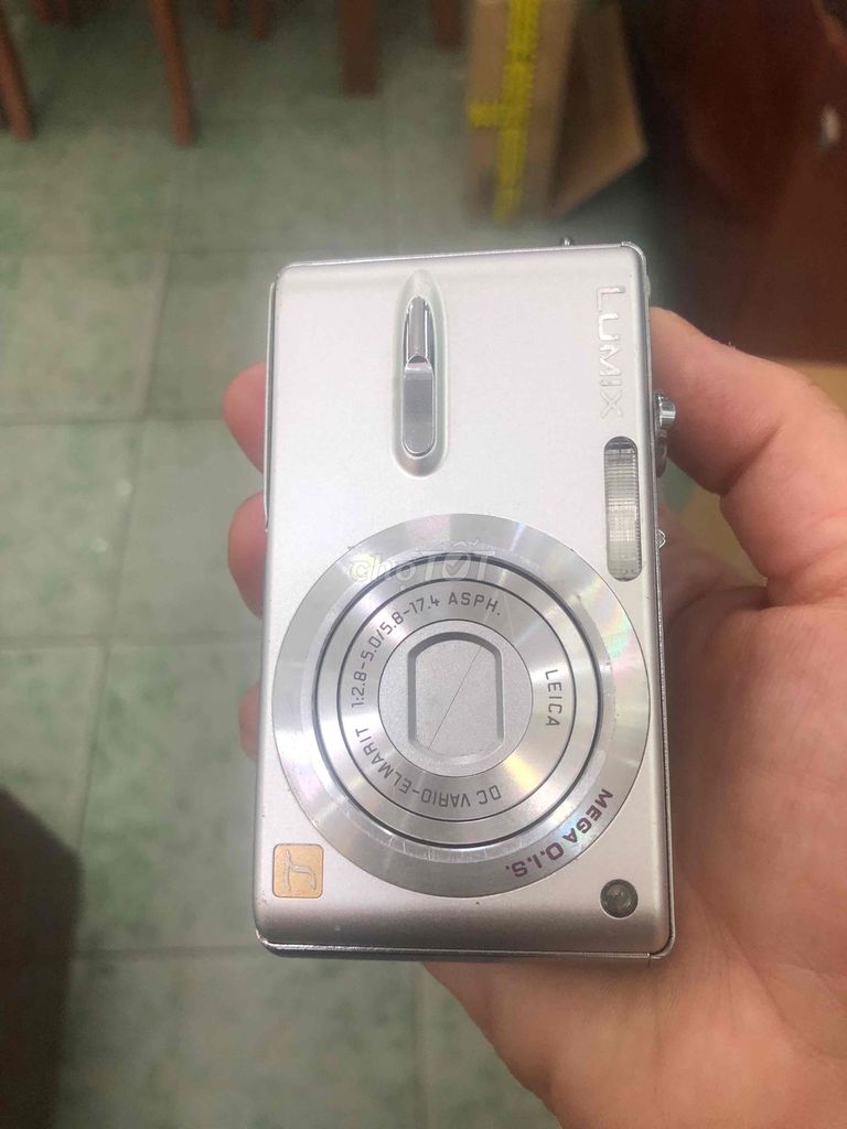 Máy ảnh Panasonic DMC-FX9 Bạc. Mua bán Máy ảnh, Máy quay tại Quận 1 Tp Hồ Chí Minh được đăng bởi phuong hình 1