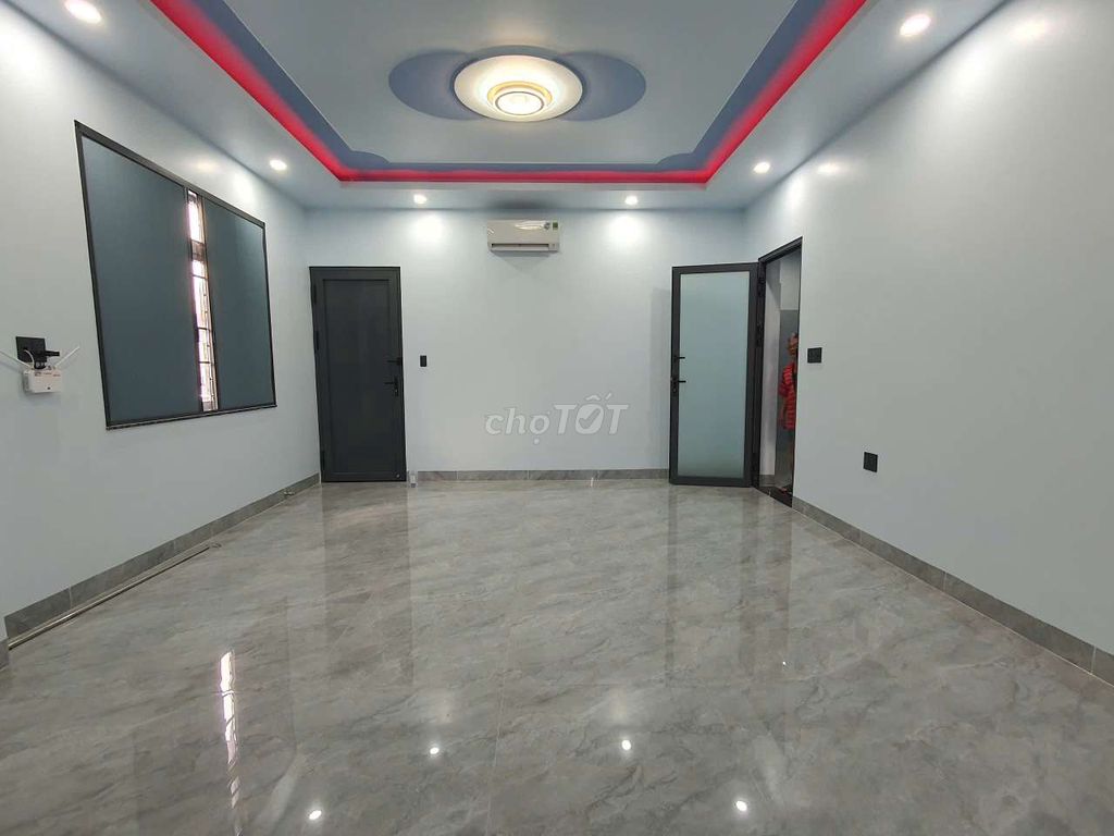 Nhà đẹp 1T2L góc 2MT KDC Bửu Long 3 giá chỉ 17tr/tháng 