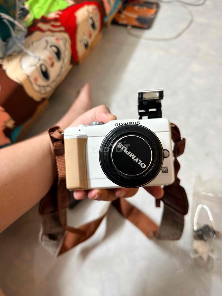 Máy ảnh Olympus E-PL1S Trắng Đã sử dụng. Mua bán Máy ảnh, Máy quay tại Quận 5 Tp Hồ Chí Minh được đăng bởi như phan hình 1