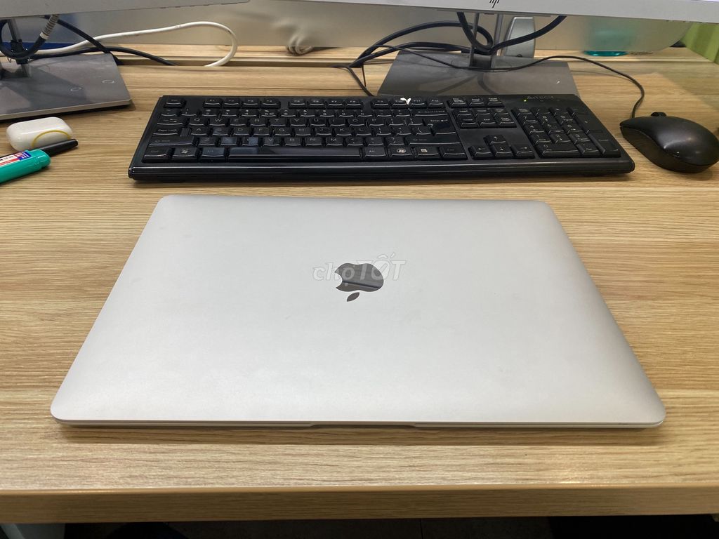 Apple Macbook Air M1 8GB/256GB Bạc 99%. Mua bán Laptop tại Quận 12 Tp Hồ Chí Minh được đăng bởi Nguyễn Ngọc Tiến hình 1