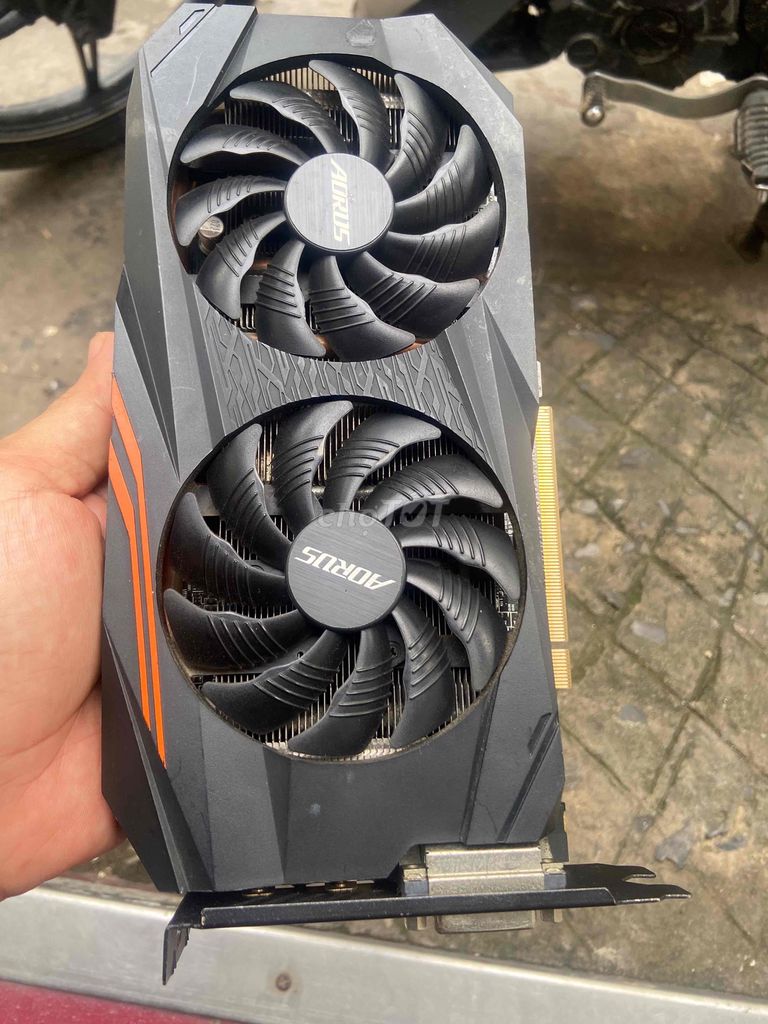 Card đồ họa Gigabyte Aorus RX580 8GB Đã sử dụng. Mua bán Linh kiện (RAM, Card...) tại Quận Ninh Kiều Cần Thơ được đăng bởi Lê Khanh Shop hình 1