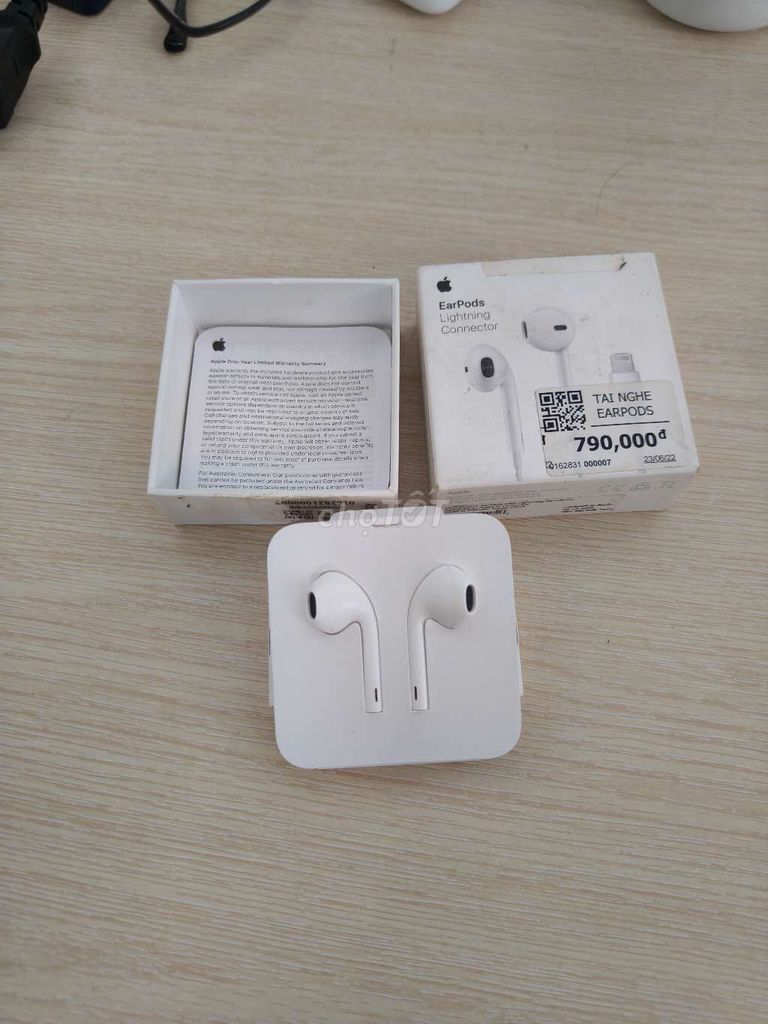 Tai Nghe iPhone Lightning zin 100%