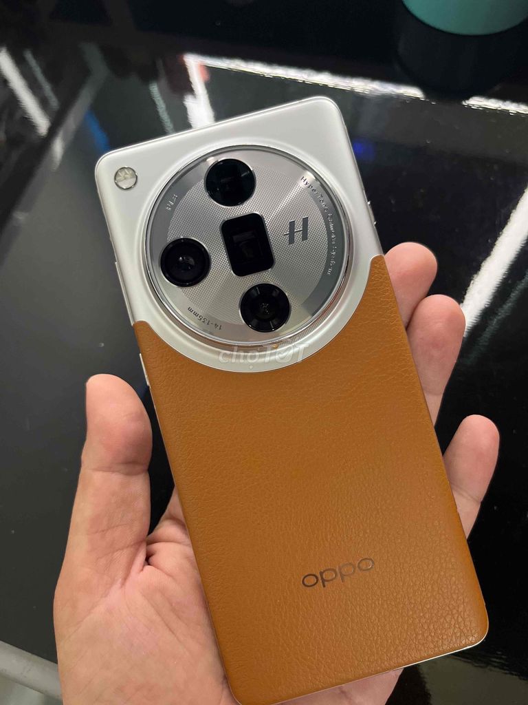 Oppo Find X7 Ultra Nâu, Bạc. Mua bán Điện thoại tại Thành phố Thủ Đức Tp Hồ Chí Minh được đăng bởi hiiii hình 1