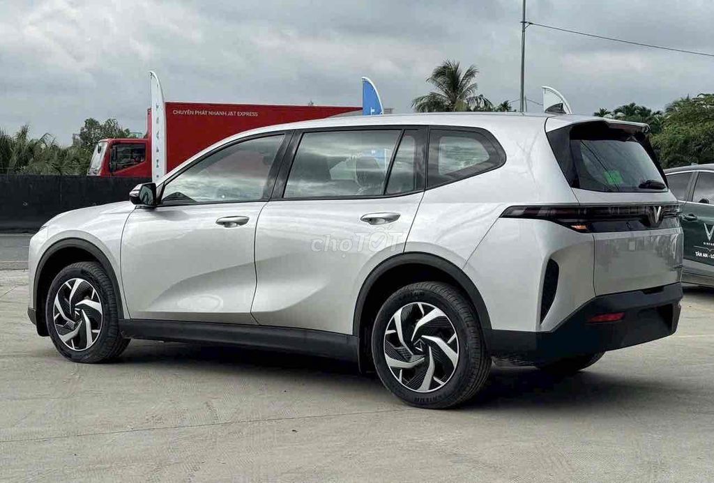 VinFast Limo Green Showroom Củ Chi khai trương. Mua bán Ô tô tại Huyện Củ Chi Tp Hồ Chí Minh được đăng bởi Trụ Vinfast Củ Chi hình 3