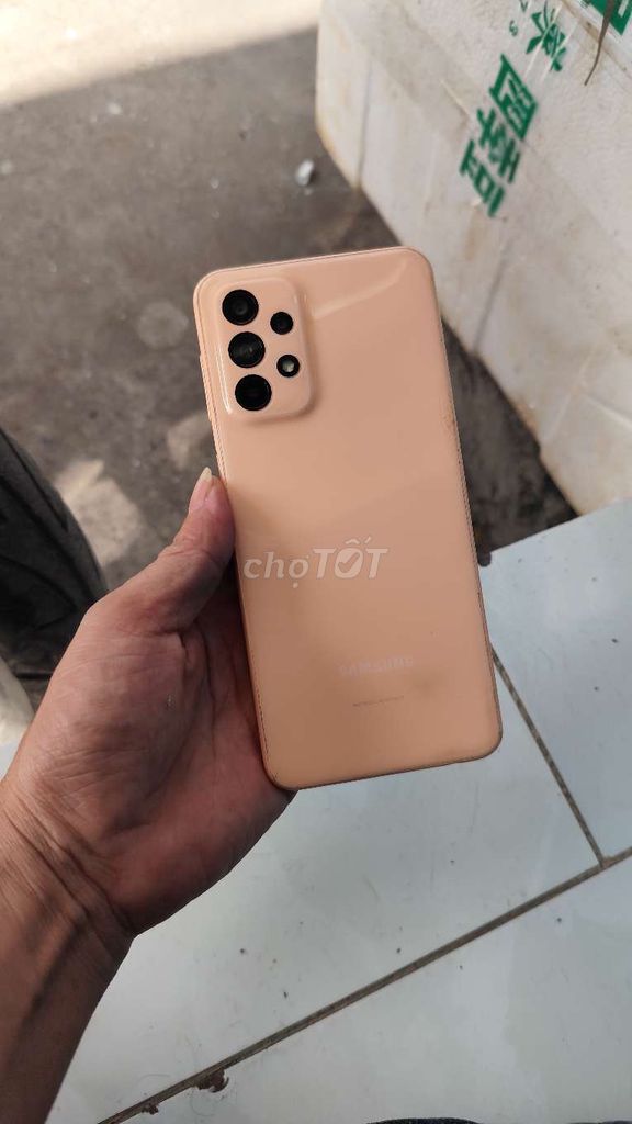 Samsung Galaxy A23 6GB/128GB Vàng. Mua bán Điện thoại tại Thành phố Thuận An Bình Dương được đăng bởi Uy Tính Là Vàng  hình 1