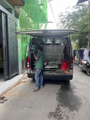 Toyota Hiace 2010 Commuter 2.7 - 200000 km. Mua bán Ô tô tại Quận 12 Tp Hồ Chí Minh được đăng bởi Vũ Ba