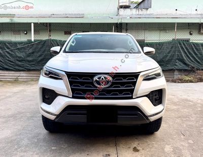 Toyota Fortuner 2.4L 4x2 MT 2022 - 810 Triệu. Mua bán Ô tô tại Quận Tân Bình Tp Hồ Chí Minh được đăng bởi Hậu