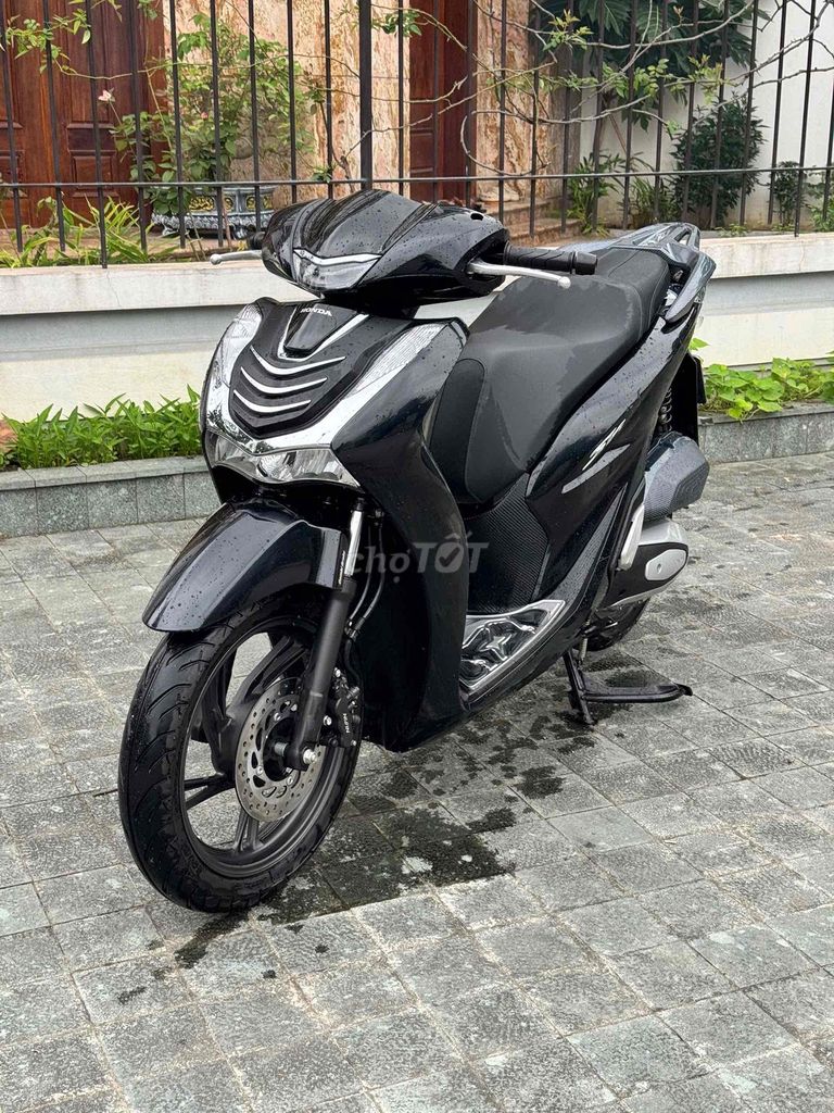 SH 125i CBS 2025 Siêu Lướt_ Bảo Hành 3 Năm✅✅✅. Mua bán Xe máy tại Huyện Gia Lâm Hà Nội được đăng bởi Xe Máy Phúc Hưng hình 4