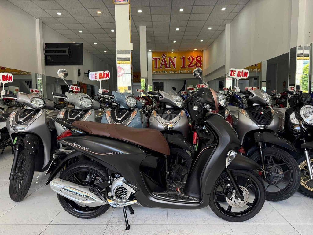 Siêu Cọp JANUS 2023 - Odo Đúng 4159 Km. Như Mới. Mua bán Xe máy tại Thành phố Rạch Giá Kiên Giang được đăng bởi XE MÁY CŨ TÂN 128 hình 1