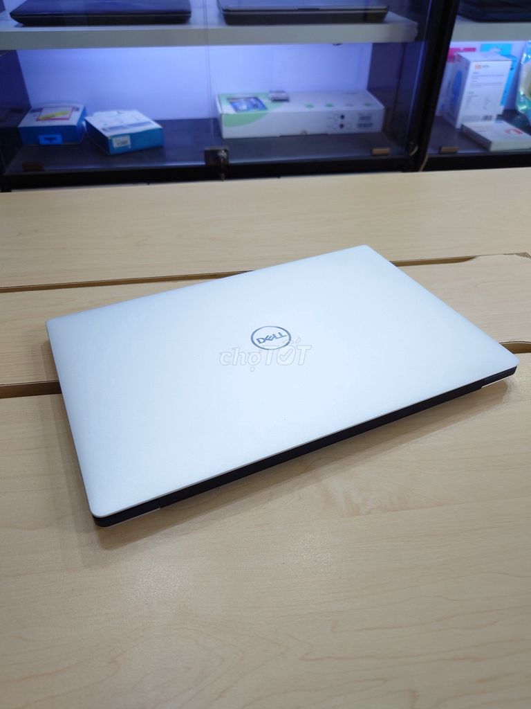 Dell XPS 13 9305 - Core i7-1165G7 RAM 16GB/512GB. Mua bán Laptop tại Quận Thanh Xuân Hà Nội được đăng bởi Ngọc Lan hình 1