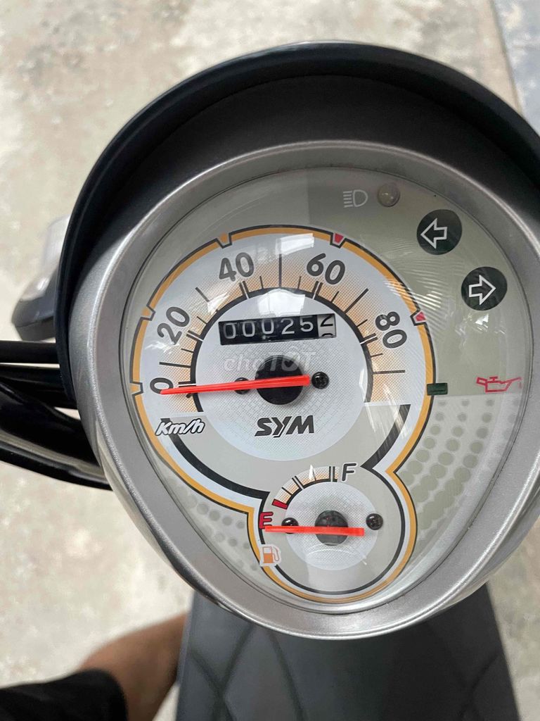 Xe ga 50cc Elite mới mua 3 ngày đi 25km. Mua bán Xe máy tại Quận Hoàng Mai Hà Nội được đăng bởi Xe Điện Phát Đạt hình 5