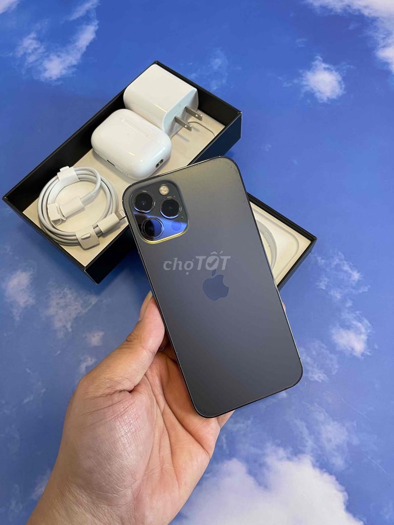 iPhone 12 Pro 256G QTế Pin 92% Bao Xài Bao Zin. Mua bán Điện thoại tại Quận 1 Tp Hồ Chí Minh được đăng bởi Thích Bán Rẻ hình 1