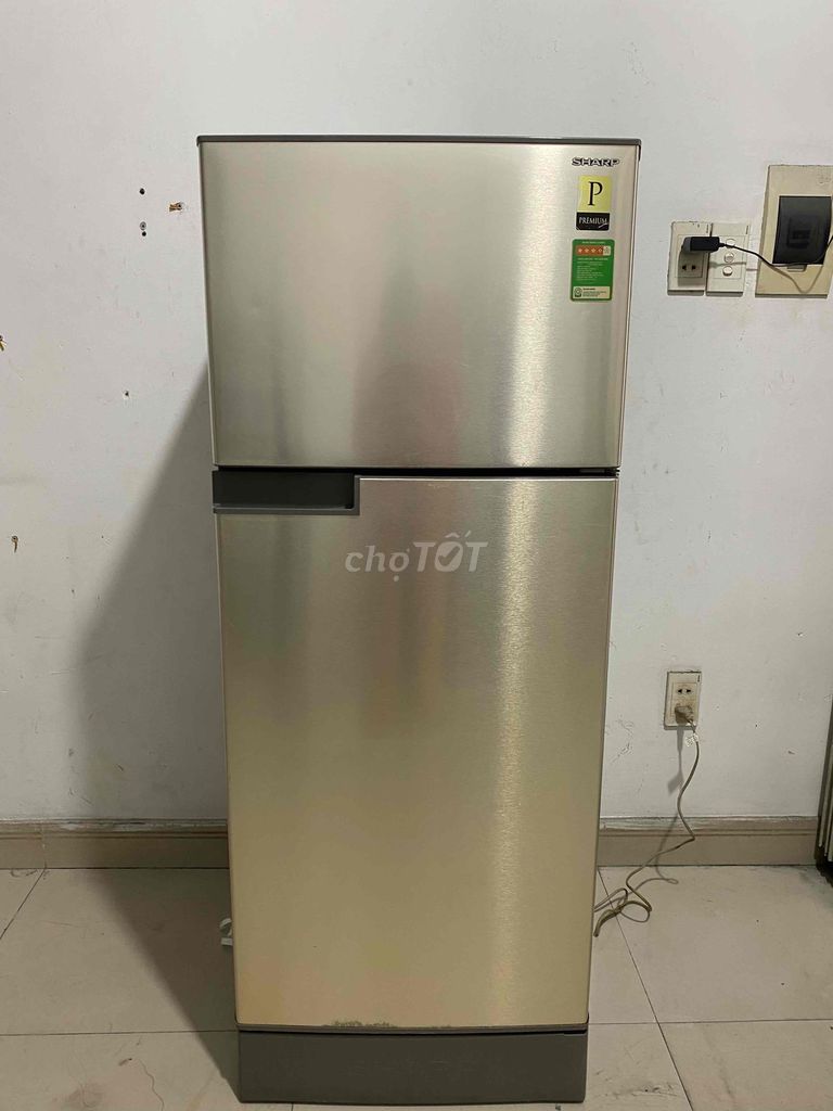 tủ lạnh Sharp 180l