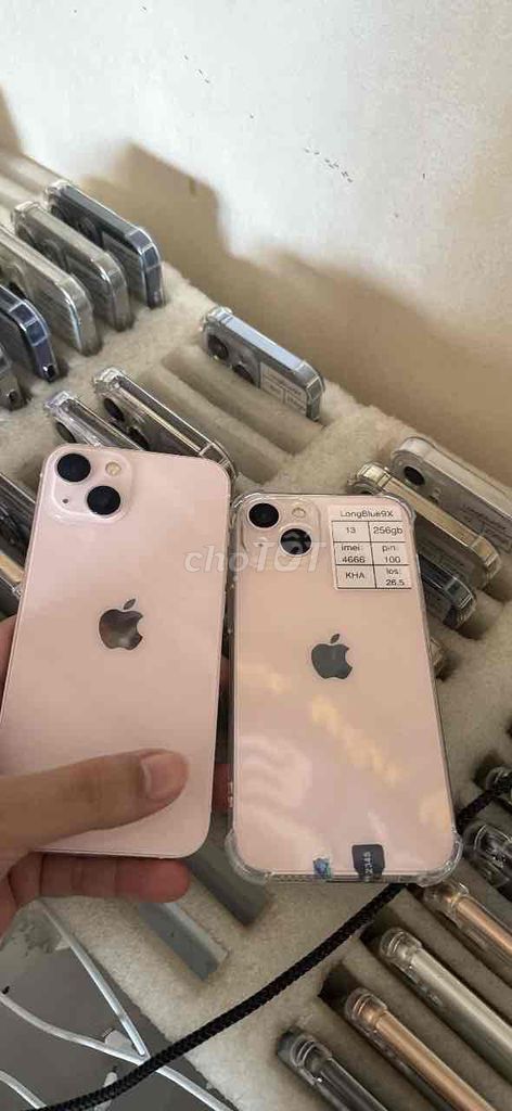 Apple iPhone 13 256GB Hồng. Mua bán Điện thoại tại Quận Cầu Giấy Hà Nội được đăng bởi Long blue 9x hình 1