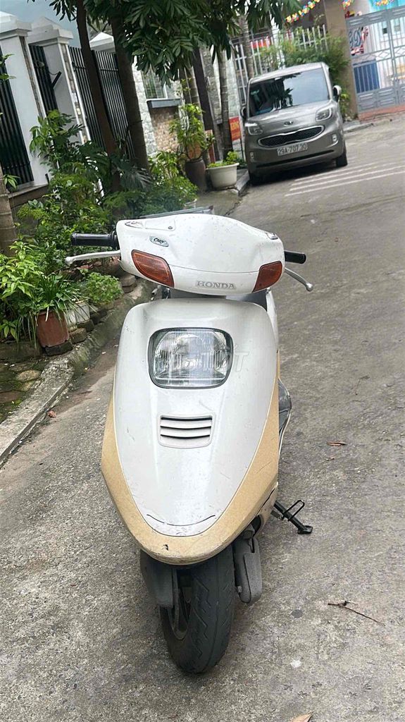 Xe zin nguyên bản. Mua bán Xe máy tại Quận Hai Bà Trưng Hà Nội được đăng bởi Phương Nguyễn hình 1