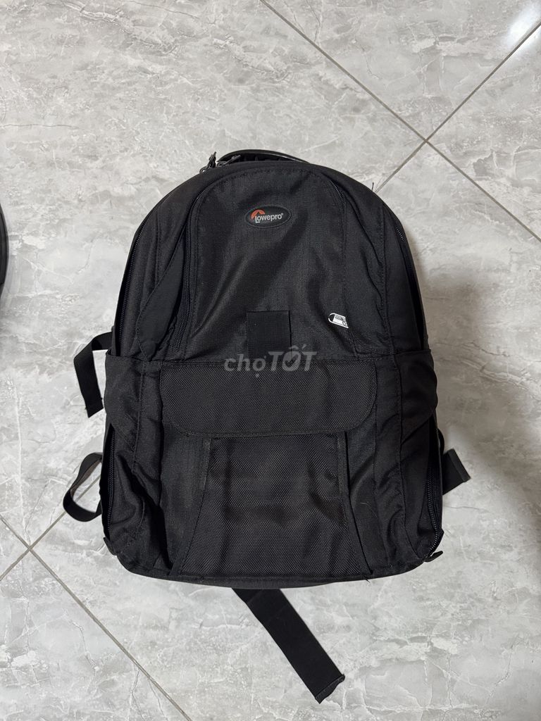 Balo máy ảnh Lowepro Mini Trekker AW Đen. Mua bán Túi xách tại Thành phố Thủ Đức Tp Hồ Chí Minh được đăng bởi Long Nguyen hình 1
