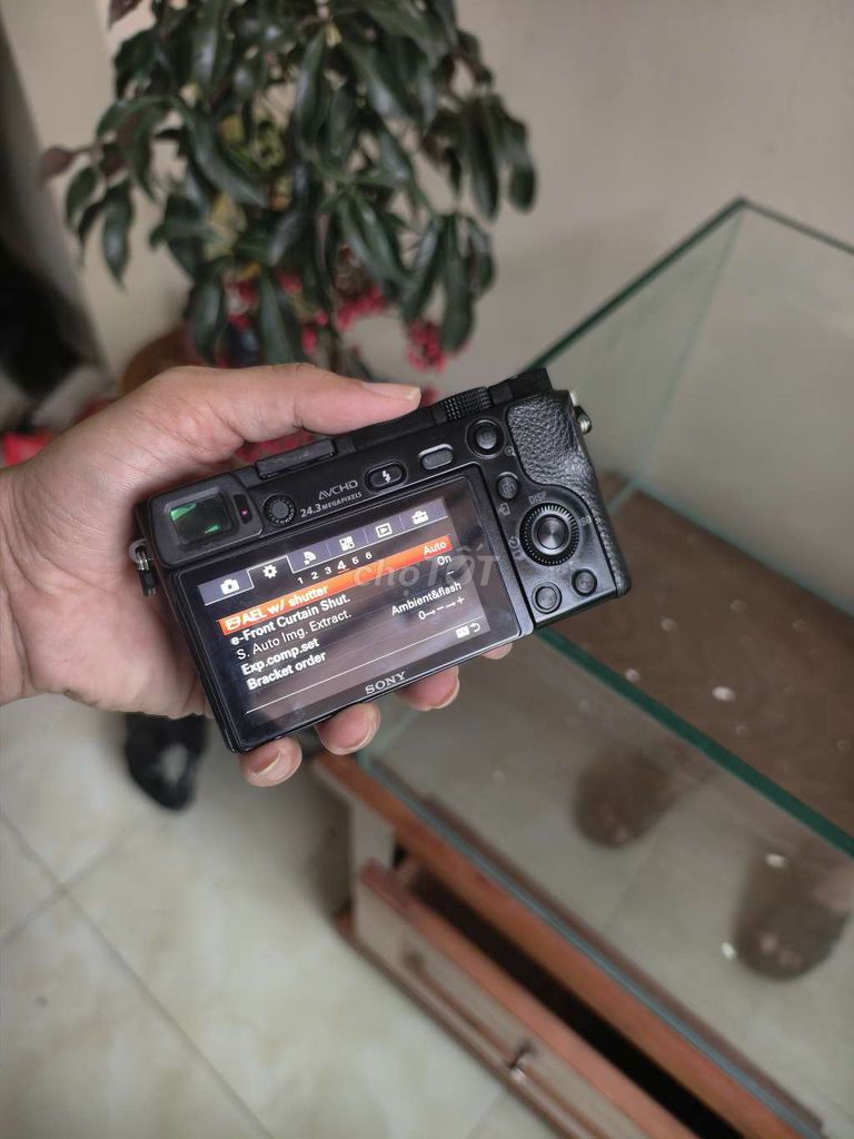 Máy ảnh Sony A6000 Đen. Mua bán Máy ảnh, Máy quay tại Thành phố Phủ Lý Hà Nam được đăng bởi trọng vũ hình 1