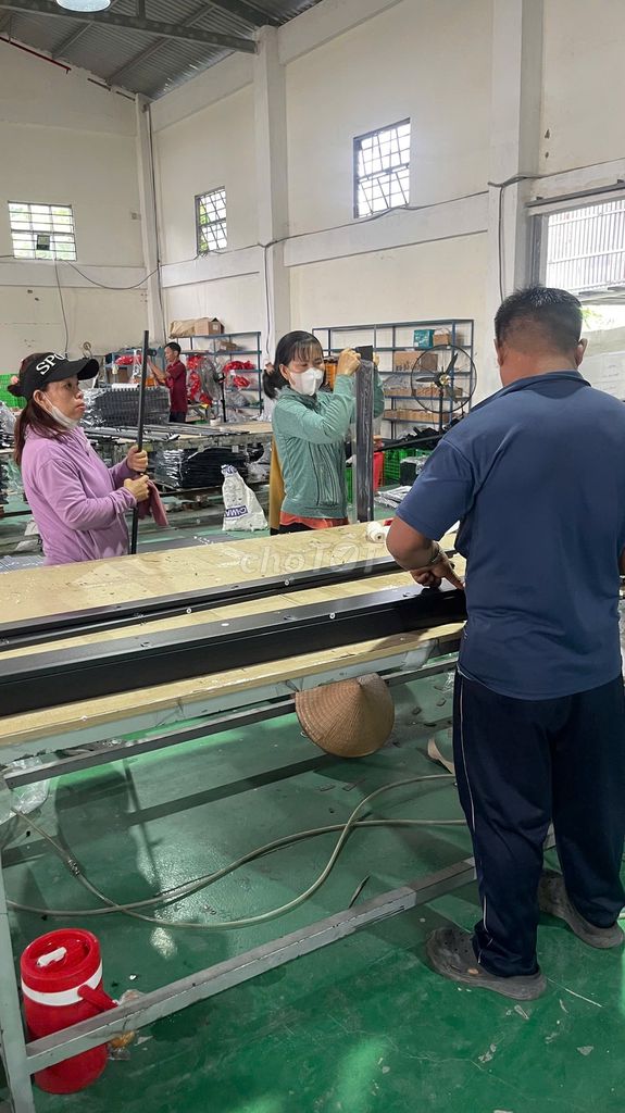 TUYỂN LĐPT LẮP RÁP GIƯỜNG SẮT. Việc làm Công nhân tại Huyện Bắc Tân Uyên Bình Dương được đăng bởi Hung HR hình 1