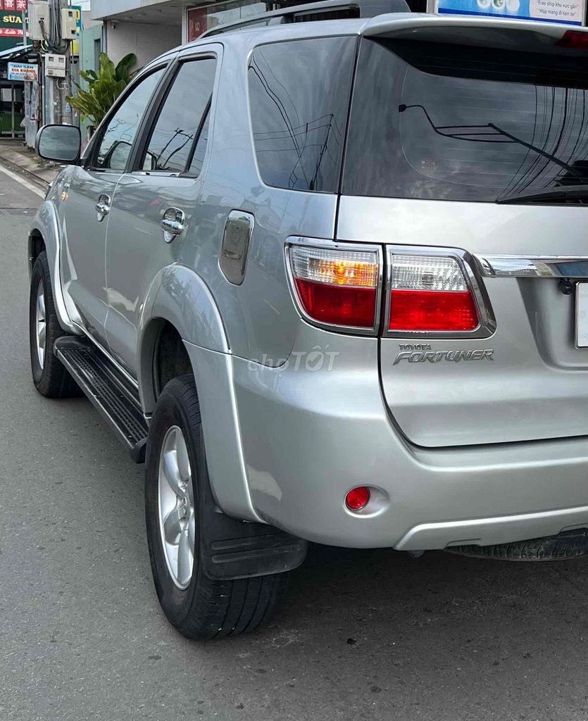 Fortuner 2009 G máy dầu số sàn. Mua bán Ô tô tại Thành phố Bến Tre Bến Tre được đăng bởi Hoàng Phúc hình 12