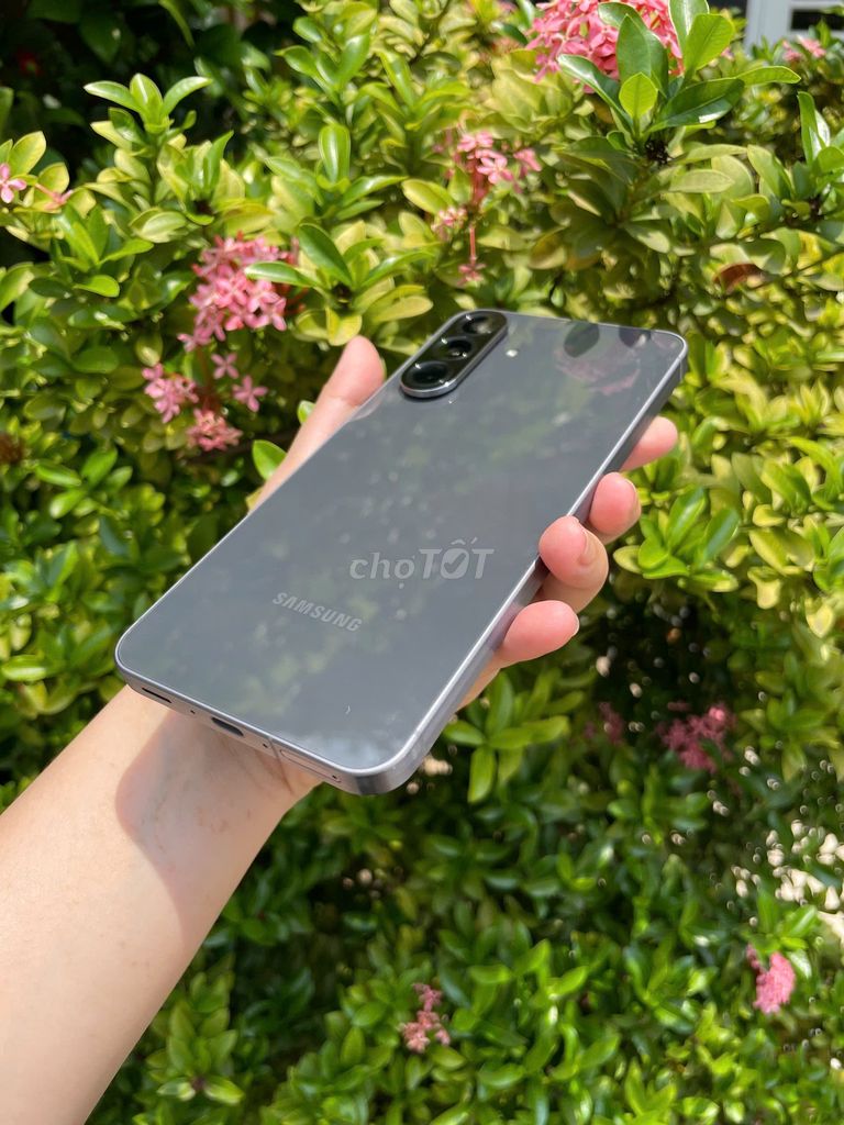 Samsung A56 Đen 12.256Gb VN BH T12.2026 TGDĐ. Mua bán Điện thoại tại Quận Tân Bình Tp Hồ Chí Minh được đăng bởi Đăng Khoa Store hình 1