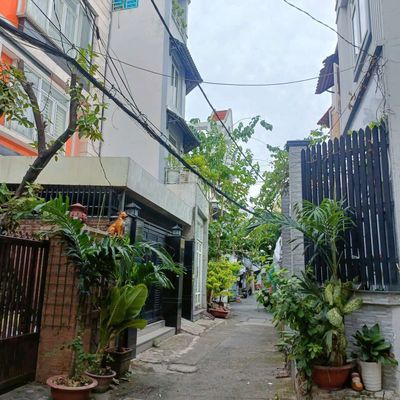 Nhà BÌNH THẠNH, ngay XVNT  5.86 tỷ , Diện tích (4x8) sổ vuông,2PN,2WC