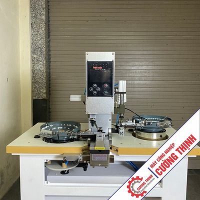 Máy dập khuy cúc JK9813 tích hợp đột lỗ. Mua bán Đồ chuyên dụng, Giống nuôi trồng tại Quận Thanh Xuân Hà Nội được đăng bởi Cường Thịnh Công Nghiệp
