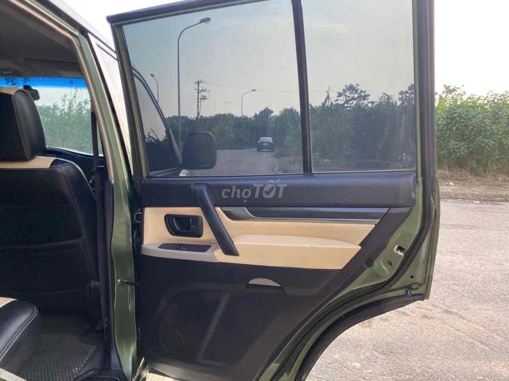 Xe Chất Mitsubishi Pajero 2007 3.5 - nội thất xịn. Mua bán Ô tô tại Quận Bắc Từ Liêm Hà Nội được đăng bởi Dat hình 3