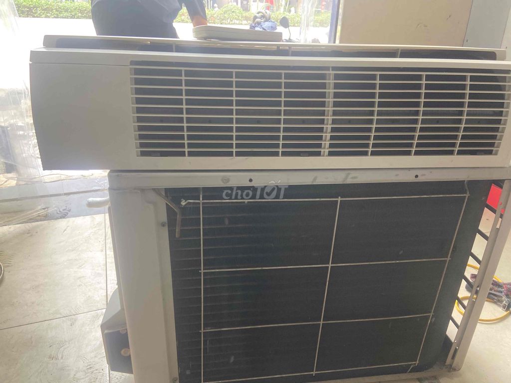 Điều hòa Daikin 12000 BTU 2 chiều. Mua bán Máy lạnh, điều hoà tại Quận Hà Đông Hà Nội được đăng bởi Chaulong hình 1