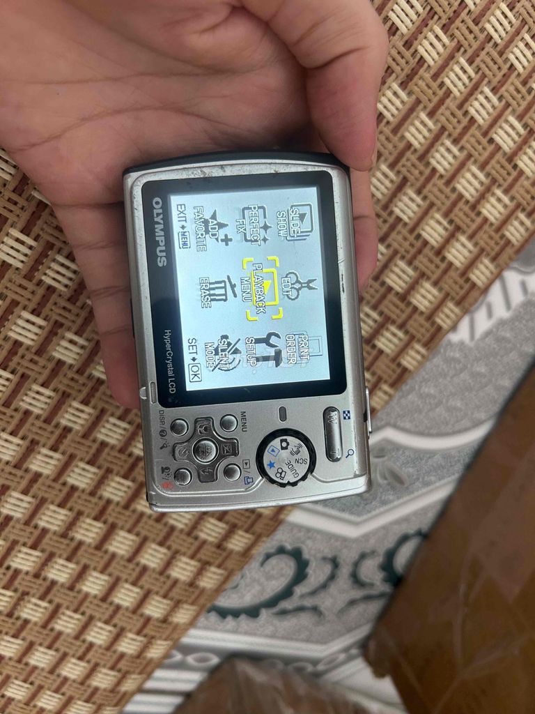 Máy ảnh Olympus Stylus 850 SW Bạc. Mua bán Máy ảnh, Máy quay tại Huyện Lục Nam Bắc Giang được đăng bởi Hao Le Van hình 1