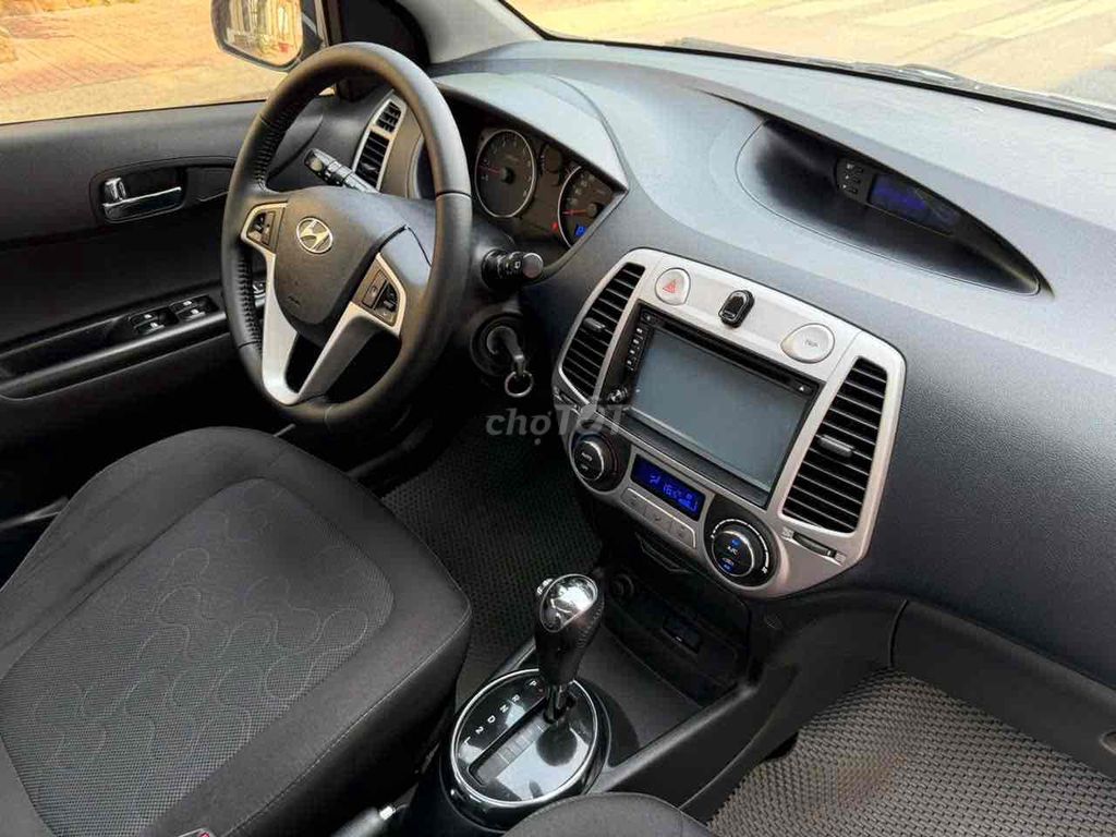 Hyundai i20 số tự động 2012. Mua bán Ô tô tại Huyện Bình Chánh Tp Hồ Chí Minh được đăng bởi Như Đạo hình 10