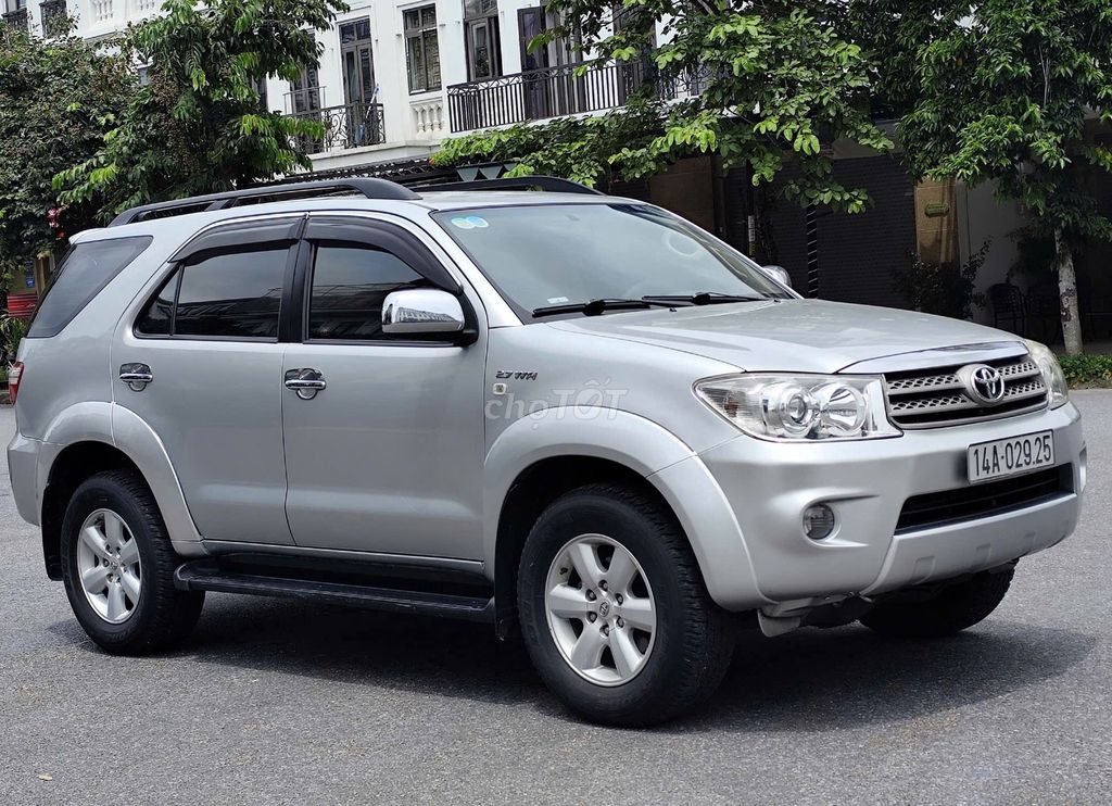 Toyota Fortuner 2.7 V 2011 - 315 Triệu. Mua bán Ô tô tại Thành phố Chí Linh Hải Dương được đăng bởi anh đức hình 2