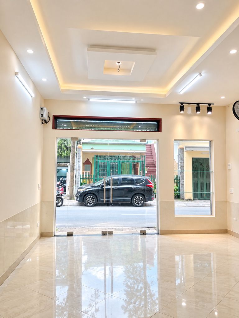CHO THUÊ NHÀ MẶT PHỐ HOÀNG VĂN THÁI, NGUYỄN NGỌC NẠI,LÀM VP-KD,DẠY HỌC