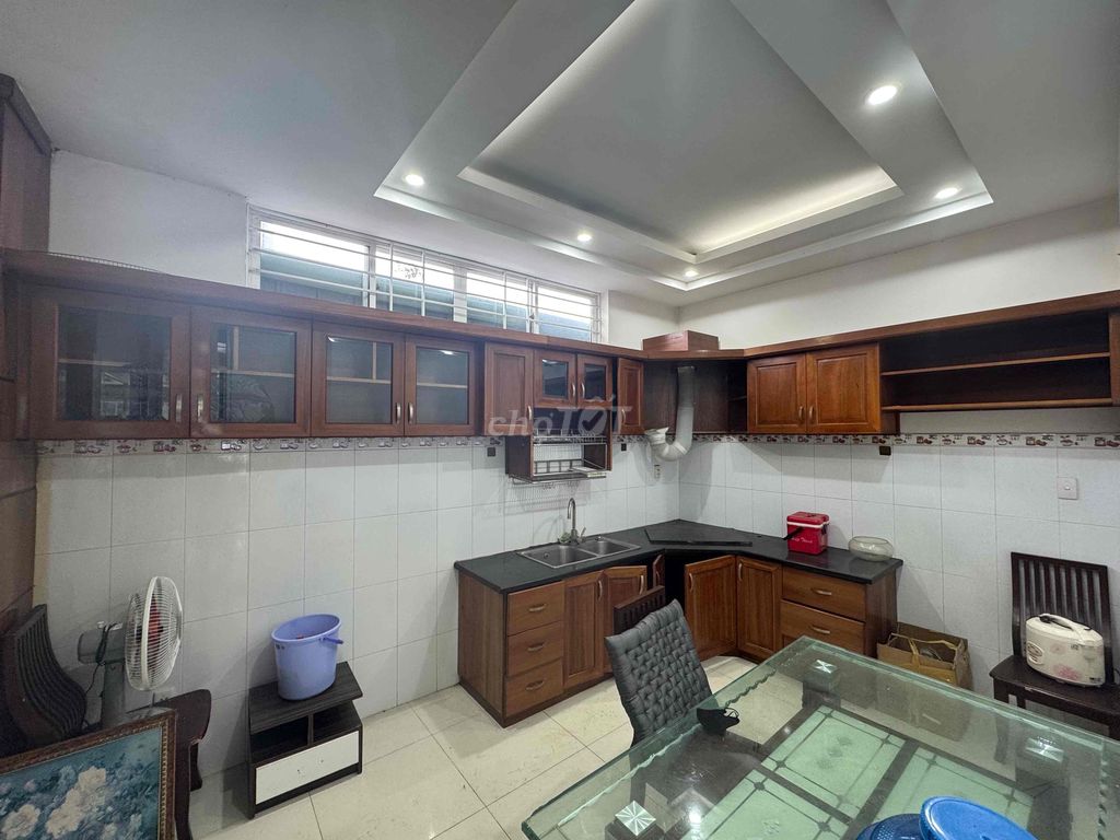 bán bộ tủ bếp gỗ xoan đào, vũng tàu. Mua bán Nội thất, đồ gia dụng khác tại Thành phố Vũng Tàu Bà Rịa - Vũng Tàu được đăng bởi quân hình 1