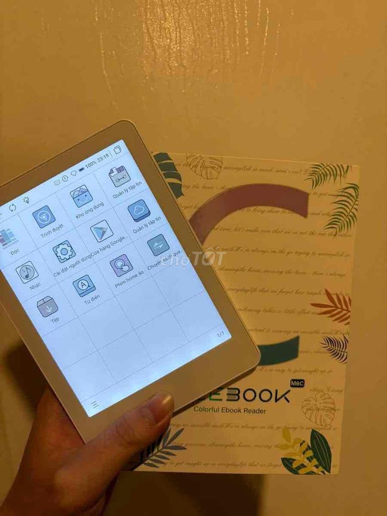 MeeBook M6c mua ở máy đọc sách tốt còn bảo hành.