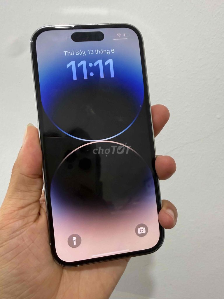 Apple iPhone 14 Pro Trắng Máy đẹp pin mới. Mua bán Điện thoại tại Quận Bắc Từ Liêm Hà Nội được đăng bởi Đinh Tấn Tài hình 1