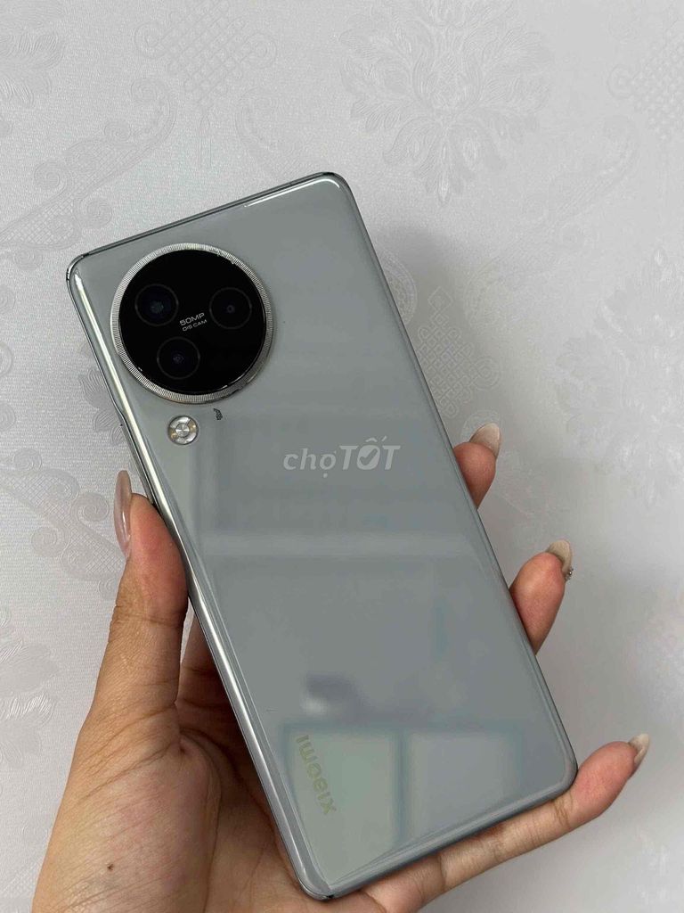 Xiaomi Civi 3 Room Qte sài full ngân hàng - 8/256G. Mua bán Điện thoại tại Quận Ninh Kiều Cần Thơ được đăng bởi NP Store hình 1