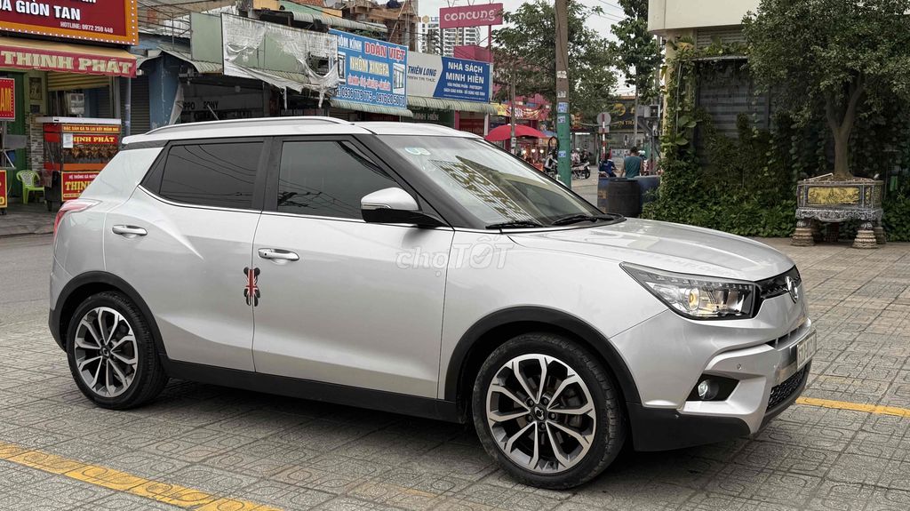 Ssangyong Tivoli 2016 1.6 AT - 110000 km. Mua bán Ô tô tại Thành phố Dĩ An Bình Dương được đăng bởi Phiêu hình 3