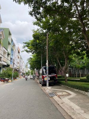 Аренда · 4 комн. · 68 м² · Quận 6, ул. KDC Bình Phú
