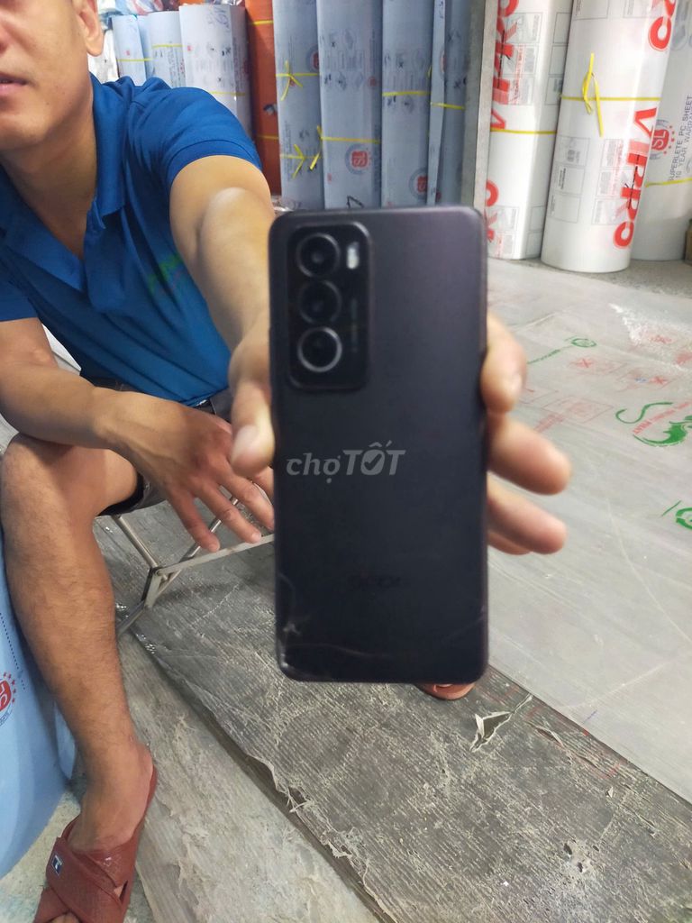 Oppo Reno 12 5G Đen 512GB. Mua bán Điện thoại tại Quận Cẩm Lệ Đà Nẵng được đăng bởi duy khanh hình 1