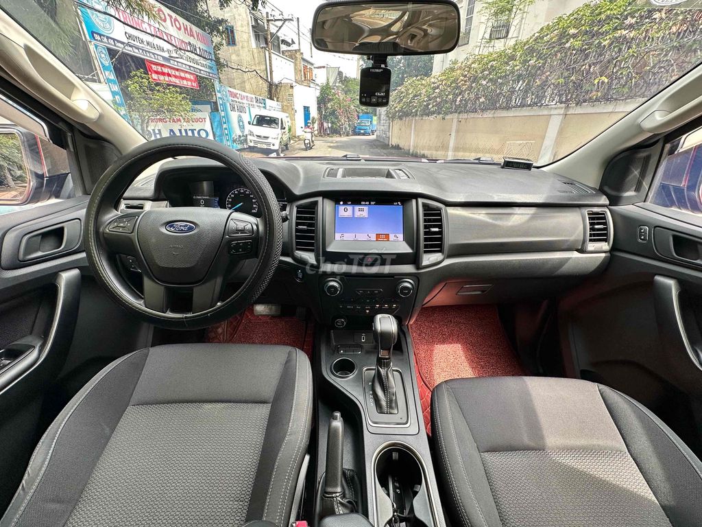 Ford Everest 2.0 AT Chất xe đẹp 1 Chủ - KM chuẩn 💯. Mua bán Ô tô tại Quận Gò Vấp Tp Hồ Chí Minh được đăng bởi DH AUTO FORD CHUYÊN XE FORD LƯỚT CHẤT LƯỢNG CAO hình 8