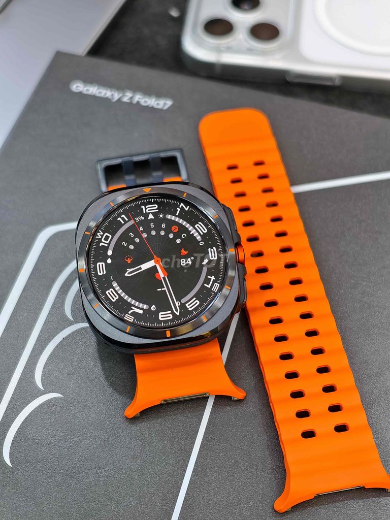 Samsung Galaxy Watch Ultra 47mm Cam. Mua bán Thiết bị đeo thông minh tại Quận 10 Tp Hồ Chí Minh được đăng bởi Khánh Trần hình 1