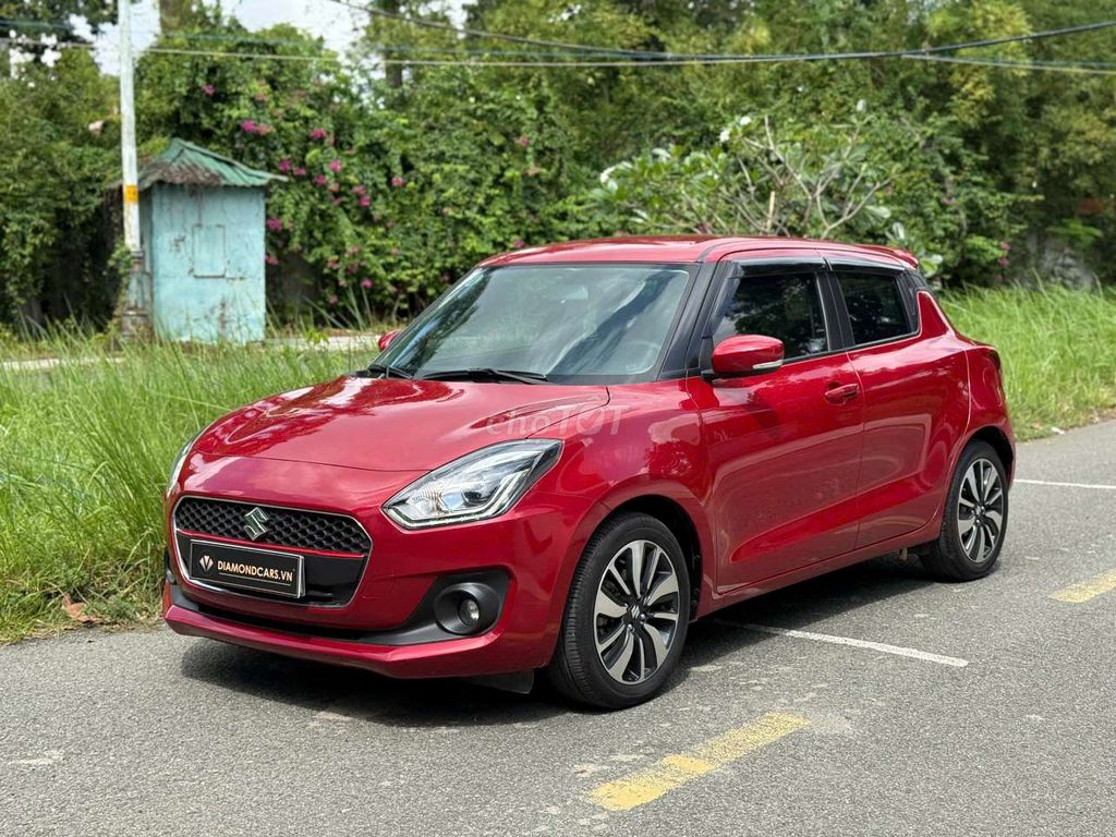 Suzuki Swift 2020 GLX 1.2 AT - 14000 km. Mua bán Ô tô tại Thành phố Thủ Đức Tp Hồ Chí Minh được đăng bởi Quốc hình 1