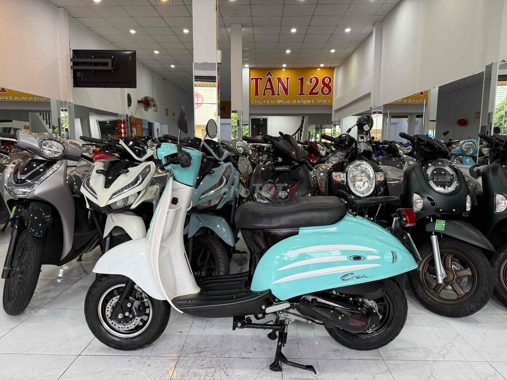 CREA 50cc-2024. Zin Cọp. Như Mới - BS 68. Mua bán Xe máy tại Thành phố Rạch Giá Kiên Giang được đăng bởi XE MÁY CŨ TÂN 128 hình 2
