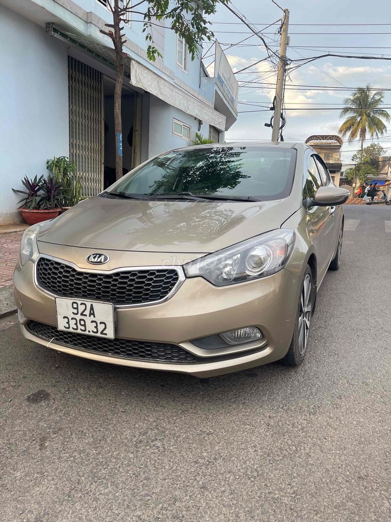 Kia K3 Vàng cát Số tự động 5 chỗ. Mua bán Ô tô tại Thành phố Buôn Ma Thuột Đắk Lắk được đăng bởi văn an hình 1