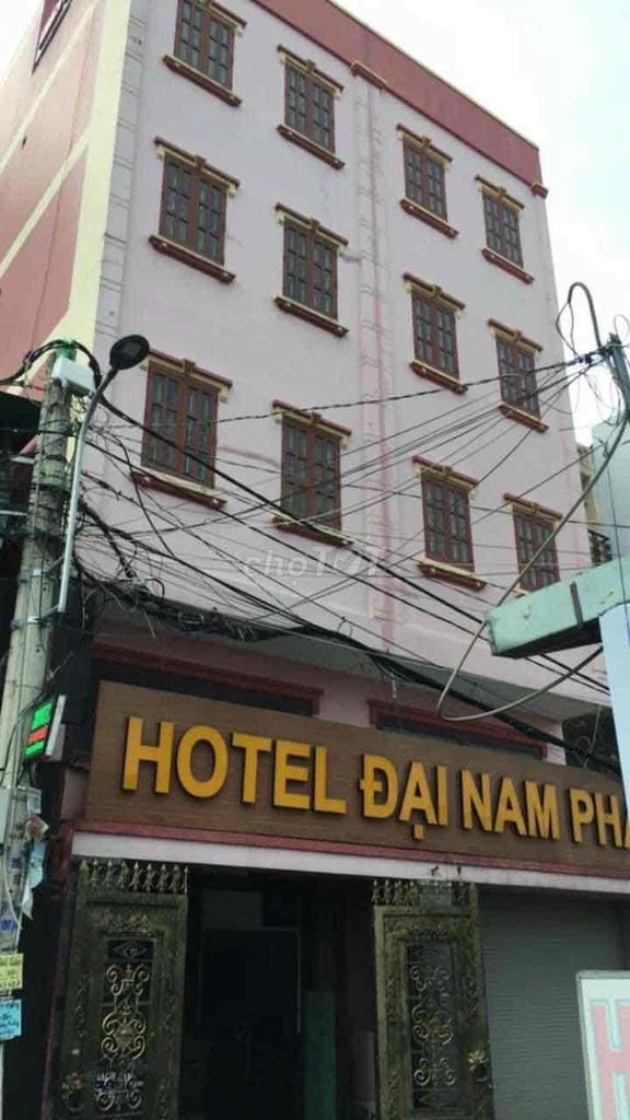 BÁN KHÁCH SẠN ĐAI NAM PHÁT DT:8*20 , 31 PHÒNG