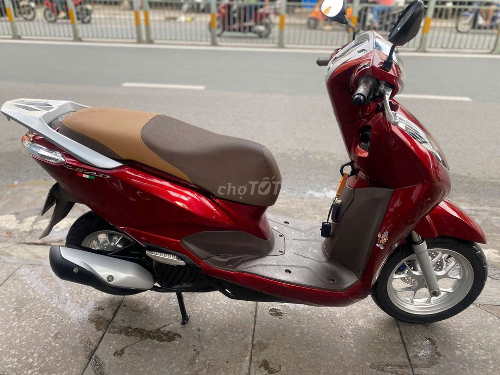 Honda lead đèn led 2020 mới 90% Bstp chính chủ. Mua bán Xe máy tại Quận Tân Phú Tp Hồ Chí Minh được đăng bởi Tuanduy hình 4